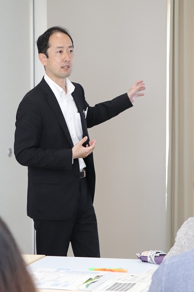 日本政策金融公庫 尾崎真哉さんの写真