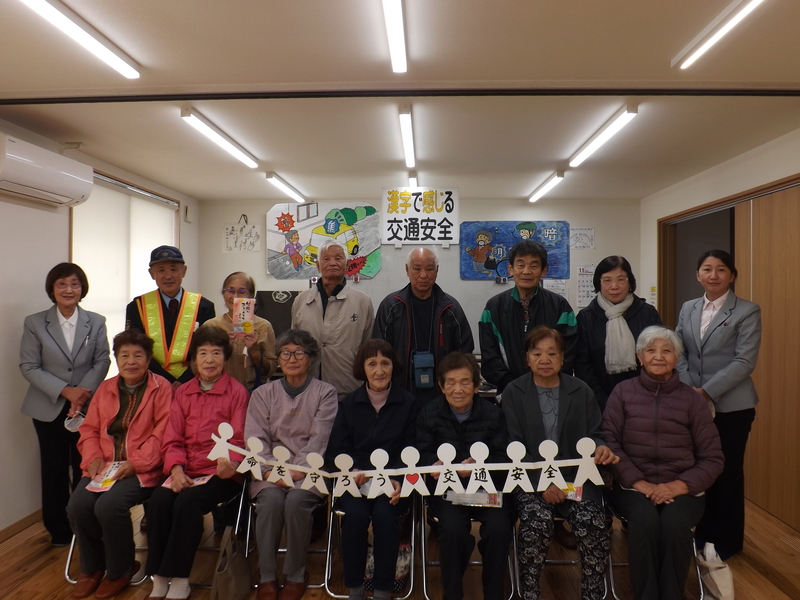 松合地区市民館での出前講座参加者の集合写真