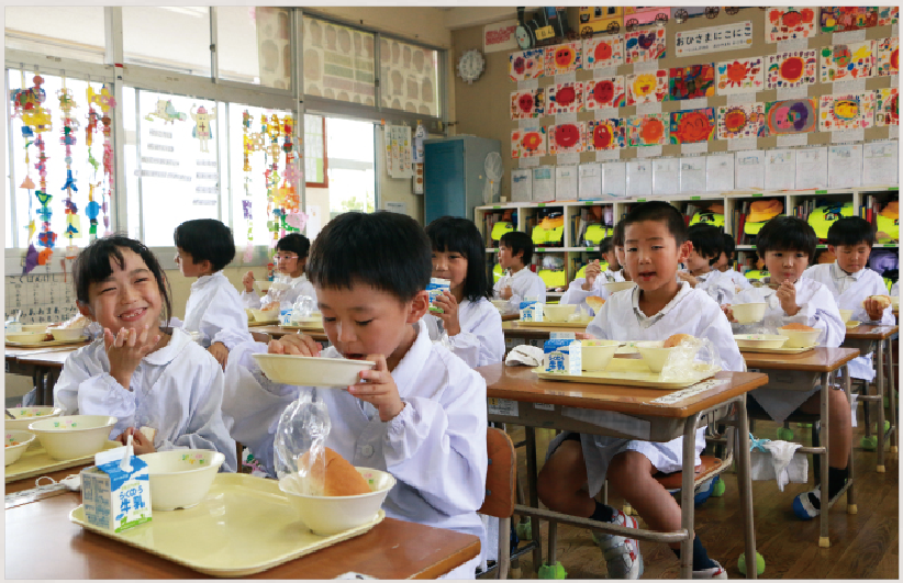 給食風景の写真