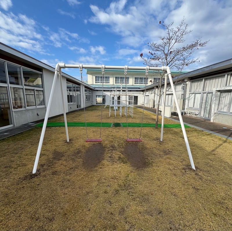 塗装後（滑り台）.jpg