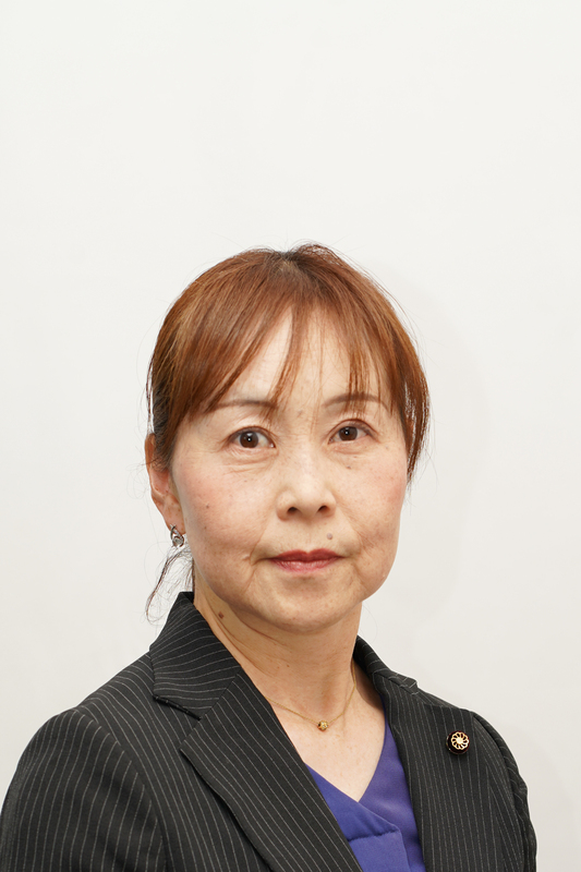 02_藤井千秋.jpg