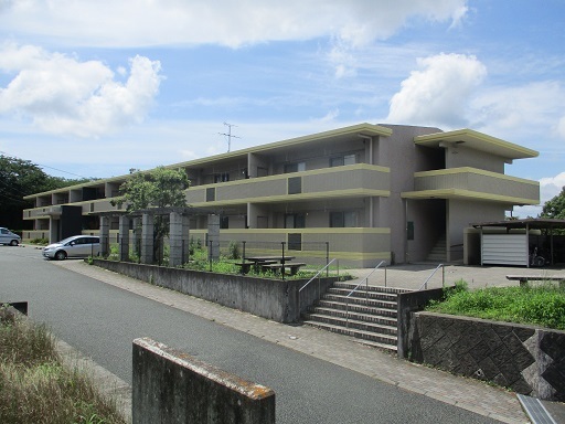 キャッスル響原団地の外観写真