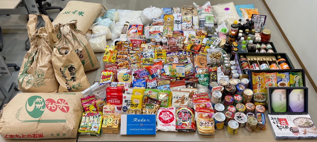フードドライブで提供頂いた食品の写真