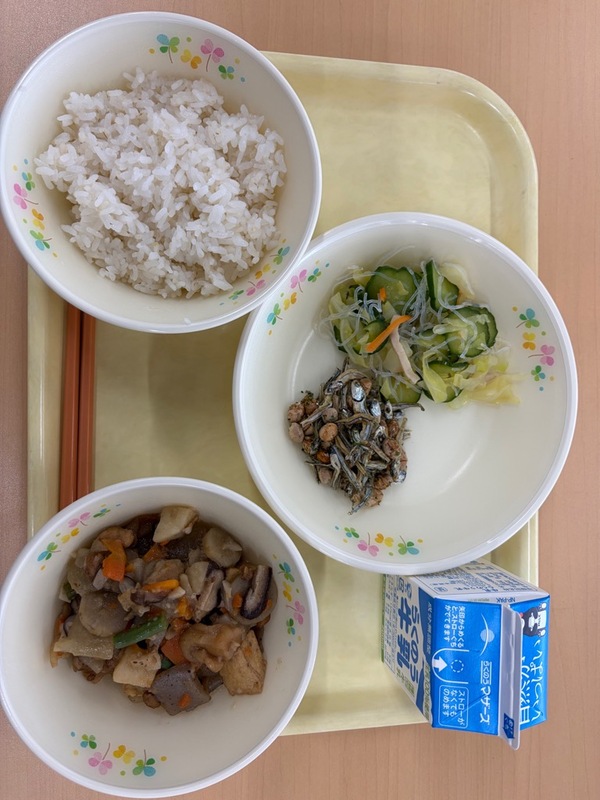 2月4日の給食の写真