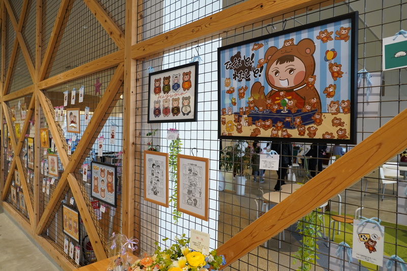 なり先生の個展の写真