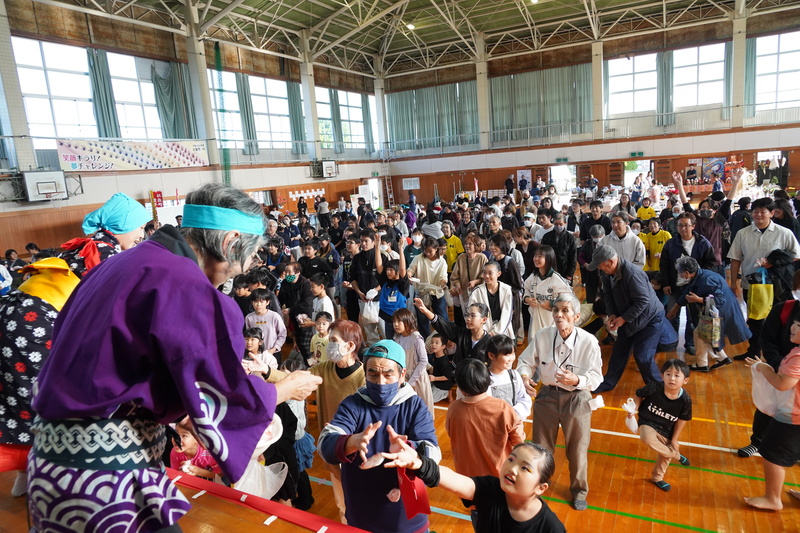 会場の体育館の様子