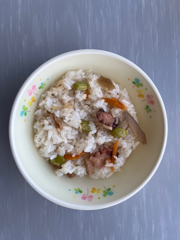 完成したタコ飯の写真