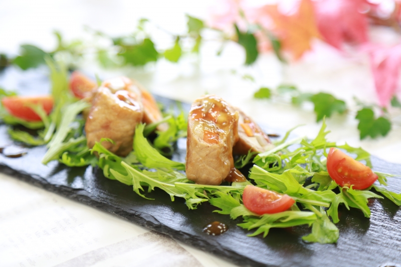 シャキシャキ野菜のぐるぐる肉巻きの完成写真