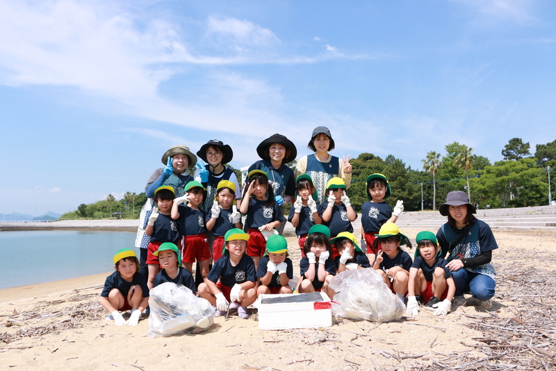 ゴミ拾いの後の集合写真