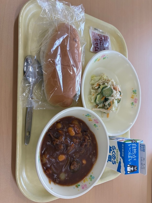 5月7日の給食メニューの写真