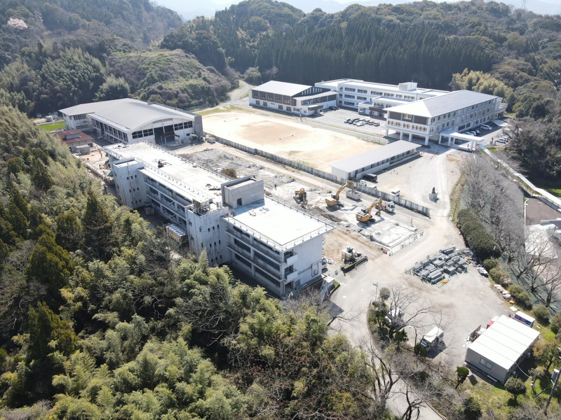 工事前の小川中学校の様子
